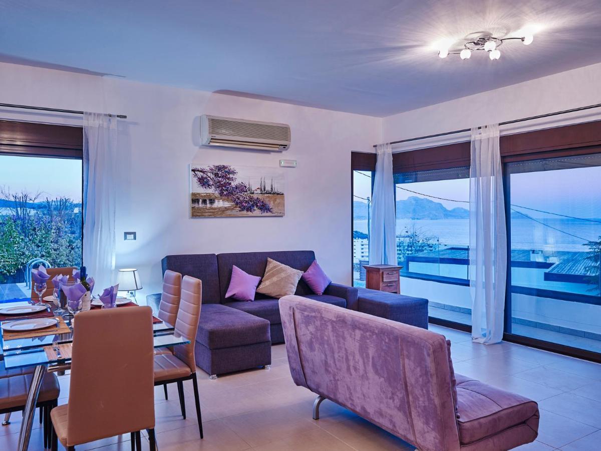 Villa Tamara Vlicha  Eksteriør billede